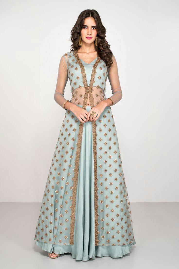 Sangeet hot sale outfit ideas